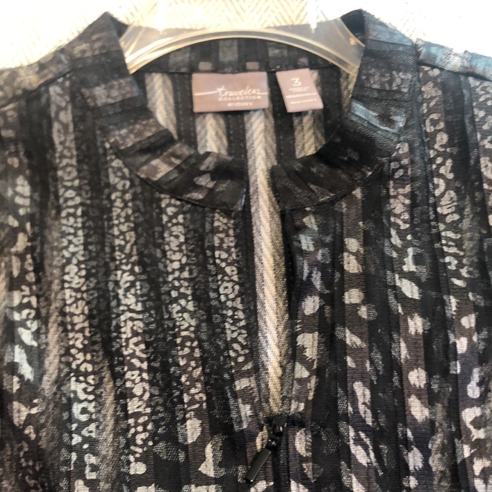 CHICOS TRAVELERS Sz 3 16-18 ZIP UP Lightweight Jacket Pit to Pit 24 1/2" Preworn - Picture 14 of 16